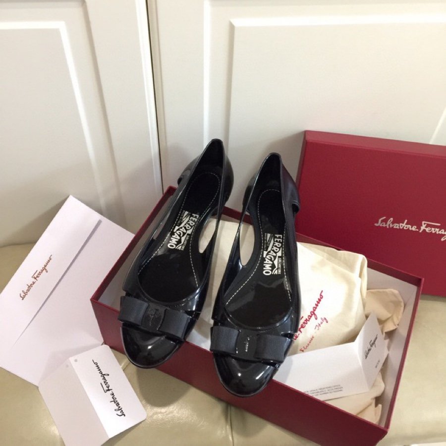 [Salvatore Ferragamo] 바라 젤리슈즈(기습할인!)