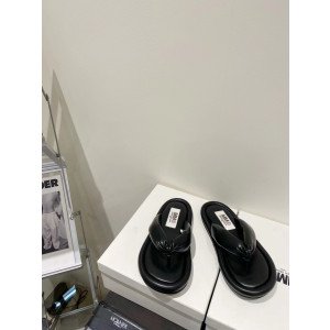 [MM6 Maison Margiela] 패딩 플립플랍