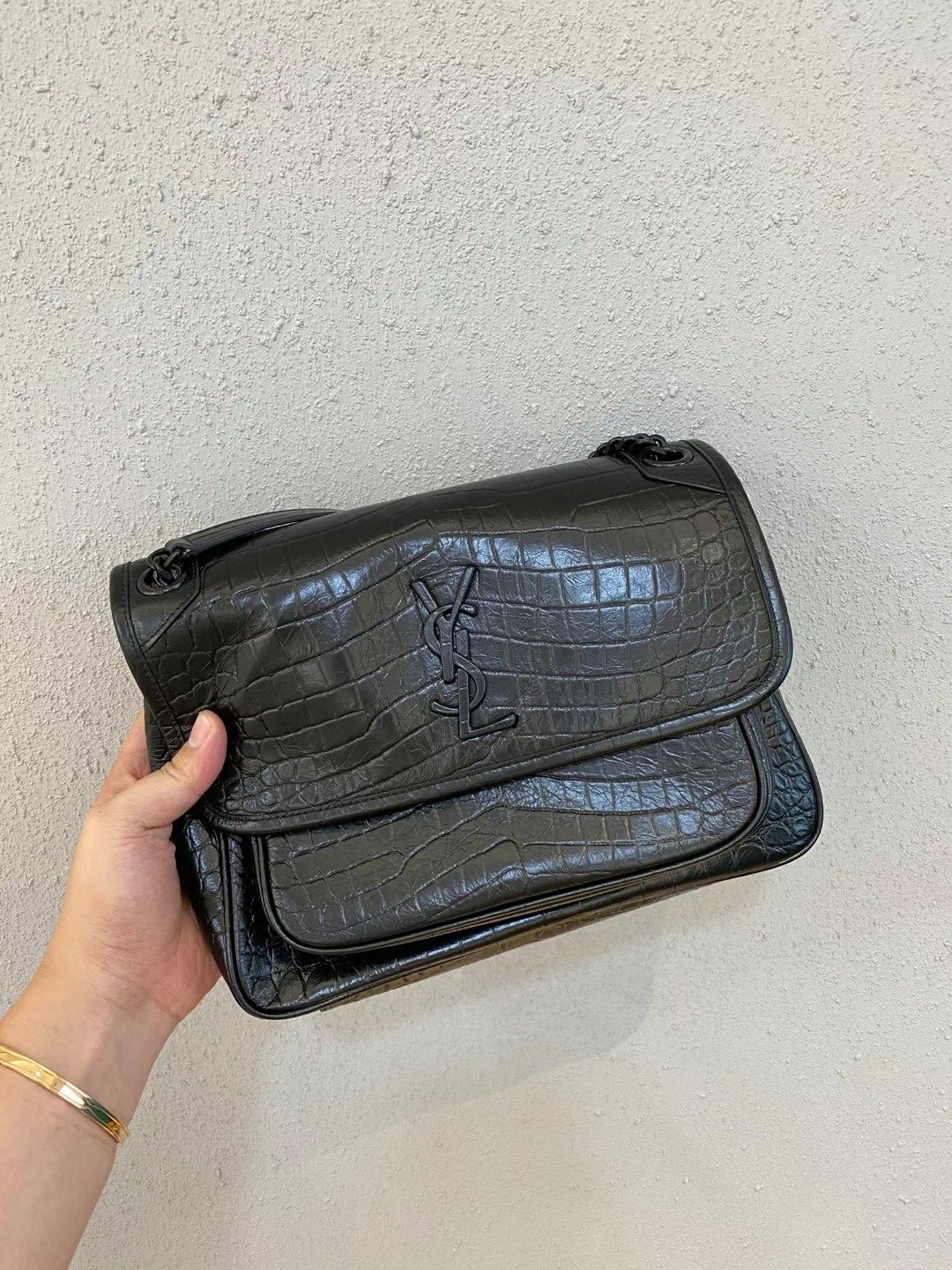 [YSL] 5489421 크로커다일 엠보스드 가죽 미디움 니키 체인백