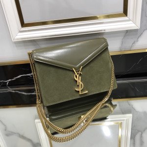 [YSL] 카산드라 모노그램 클래스프 백