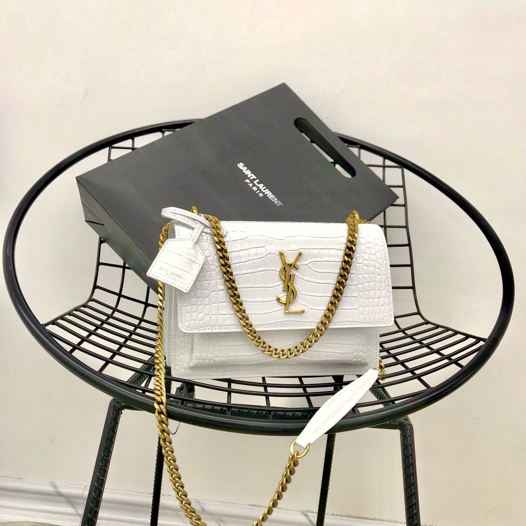 [YSL] 크로커다일 엠보스드 샤이니 가죽 미듐 선셋백