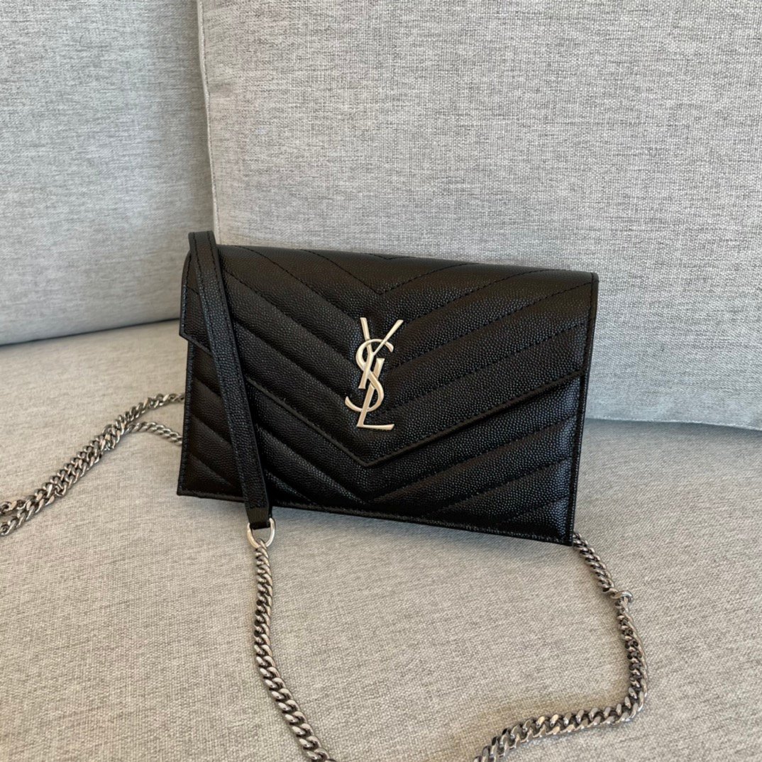 [YSL]모노그램 엔벨로프 체인 지갑 WOC