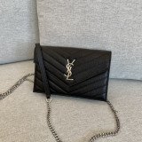 [YSL]모노그램 엔벨로프 체인 지갑 WOC