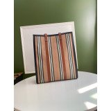 [Burberry] 아이콘 스트라이프 E-캔버스 미듐 토트백