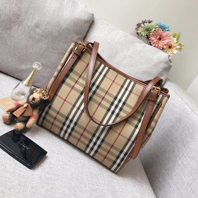 [BURBERRY] 체크 캔터버리 토트백