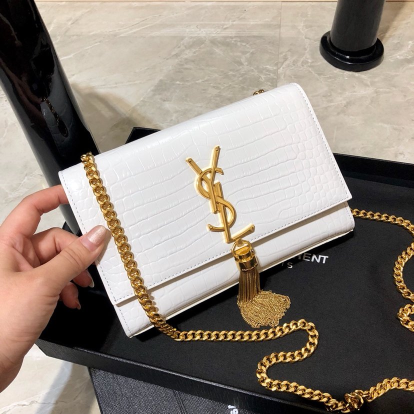 [YSL] 크로커다일 엠보스드 스몰 케이트 태슬 사첼백