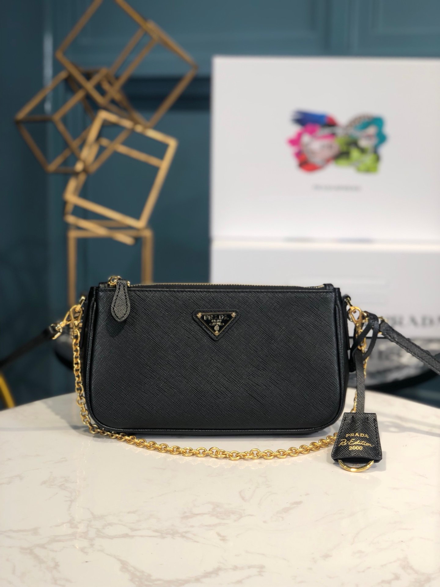 [PRADA] 리에디션 사피아노 체인 미니 숄더백