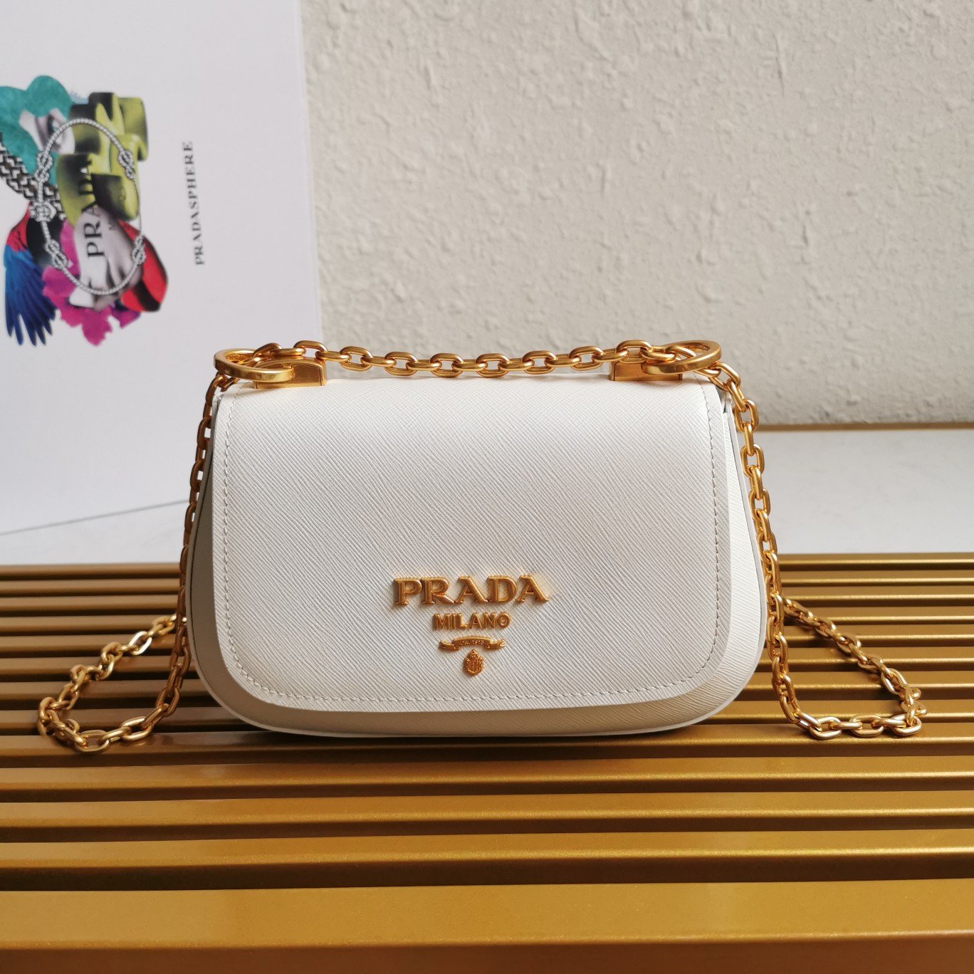 [PRADA] 사피아노 가죽 체인 숄더백