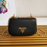 [PRADA] 사피아노 가죽 체인 숄더백