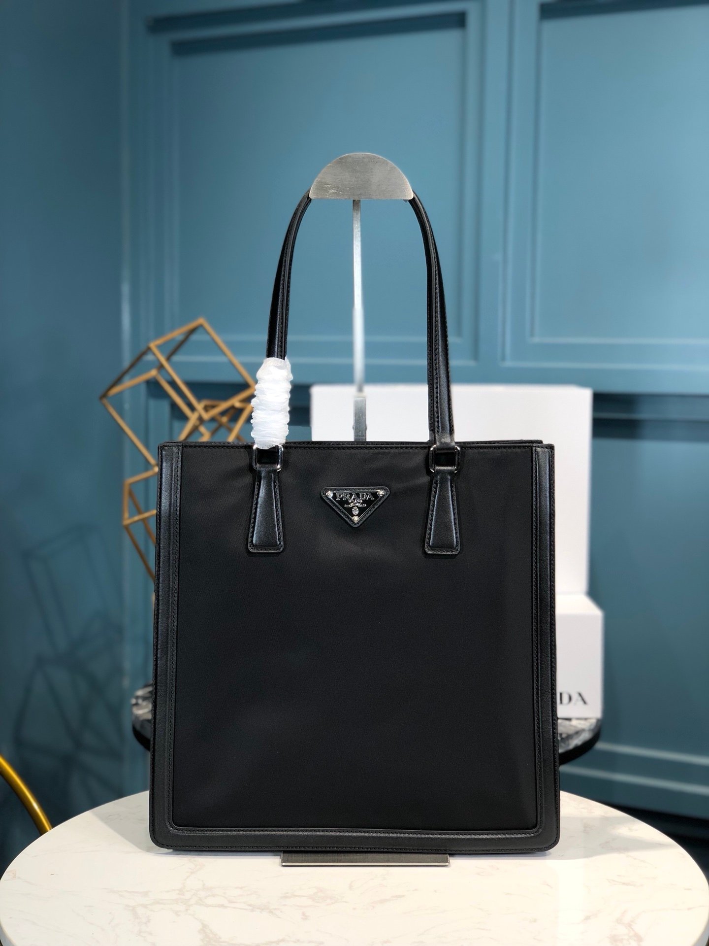 [PRADA] 가죽 앤 나일론 토트백