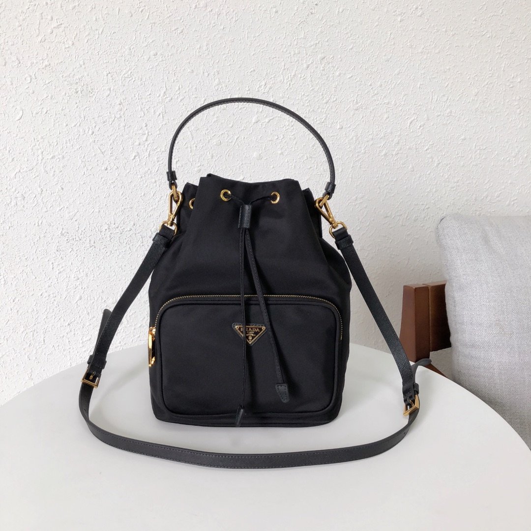 [PRADA] 듀엣 나일론 버킷백