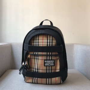 [BURBERRY] 빈티지 체크 네비스 백팩