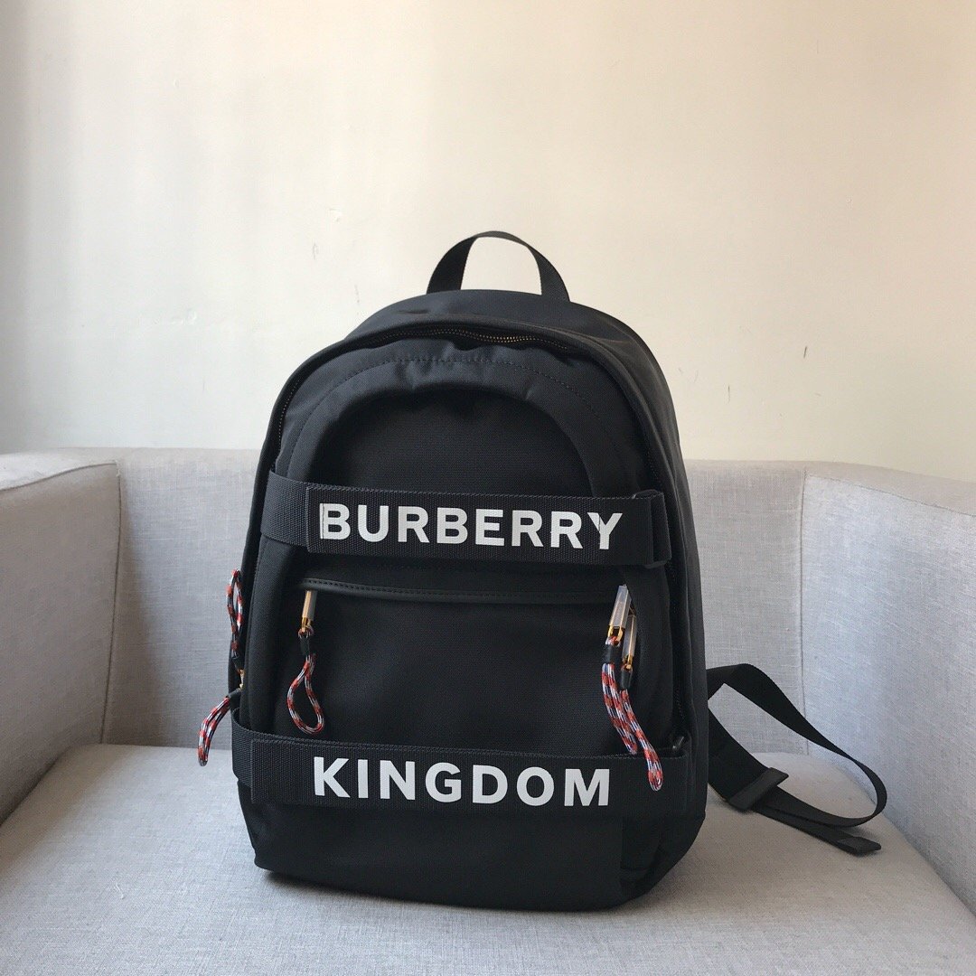 [BURBERRY] 로고 킹덤 네비스 백팩