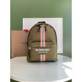 [BURBERRY] 버버리 로고 아이콘스트라이프 백팩