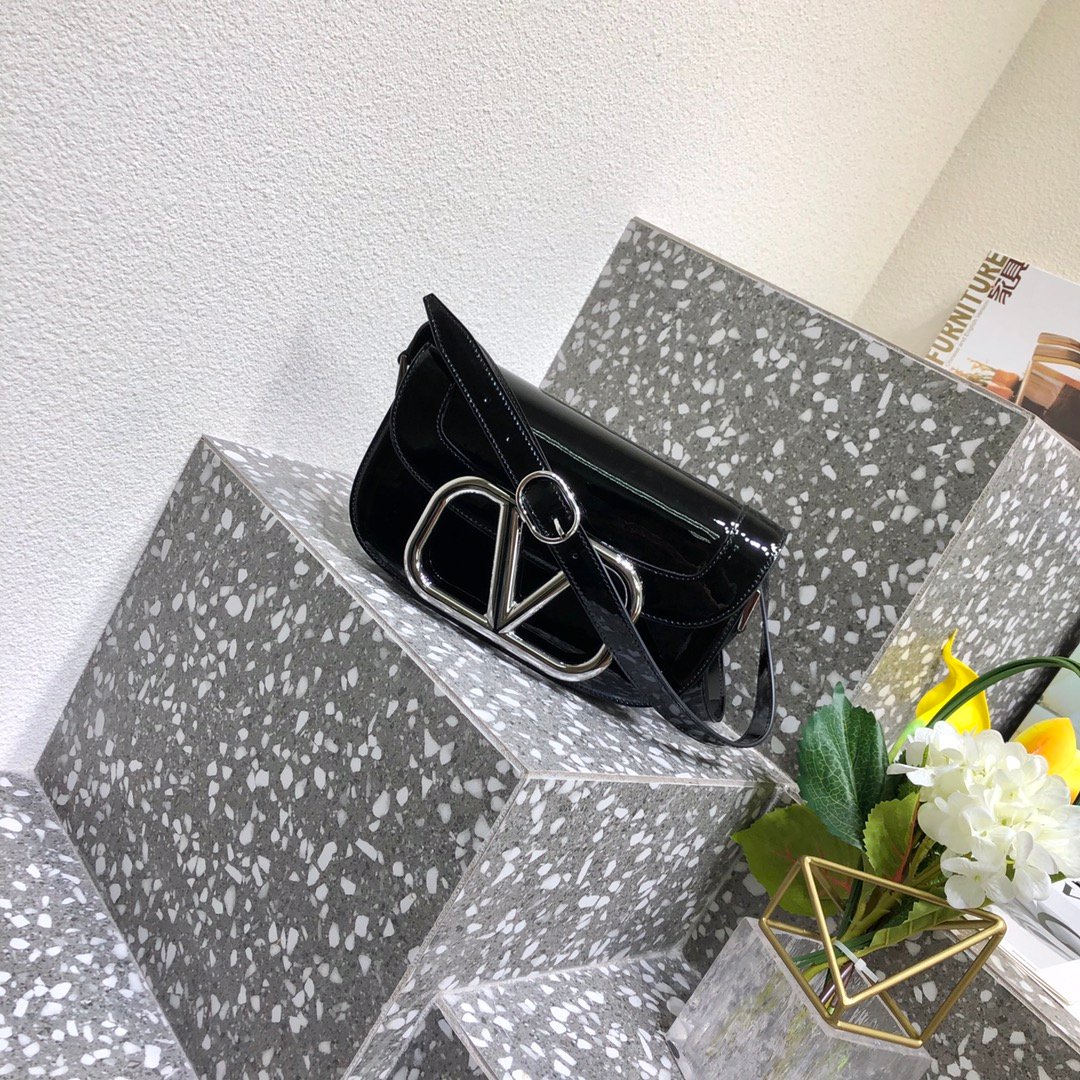 [VLTN] 미듐 슈퍼비 SUPERVEE 크로스 바디 백