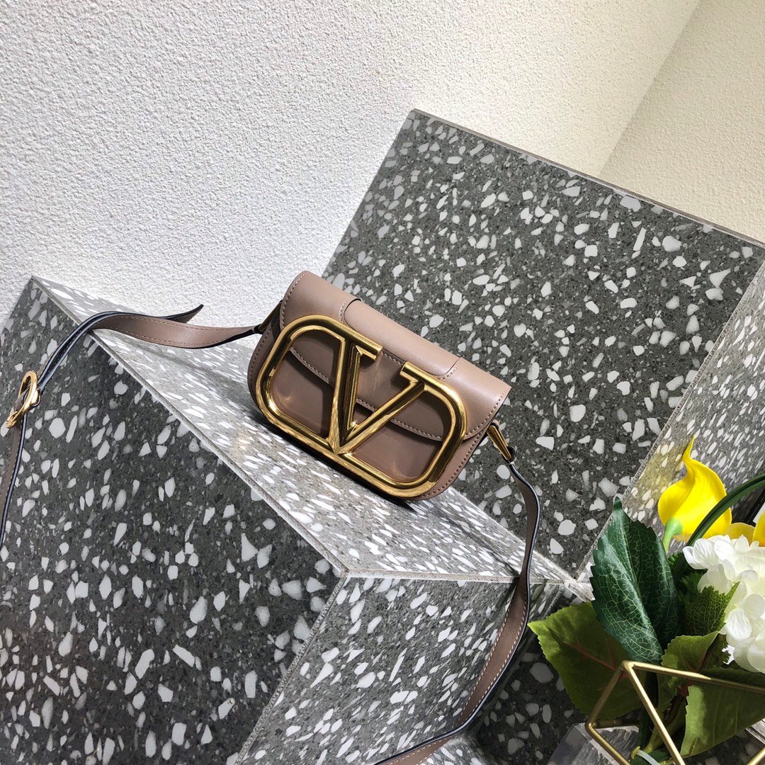 [VLTN] 스몰 슈퍼비 SUPERVEE 크로스 바디 백