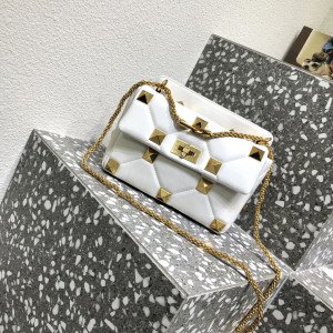 [VLTN] 미듐 로만 스터드 숄더 체인백