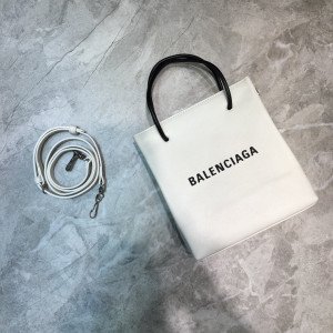 [BALENCIAGA] 노스사우스 쇼핑백 XXS