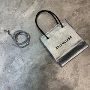 [BALENCIAGA] 노스사우스 쇼핑백 XXS