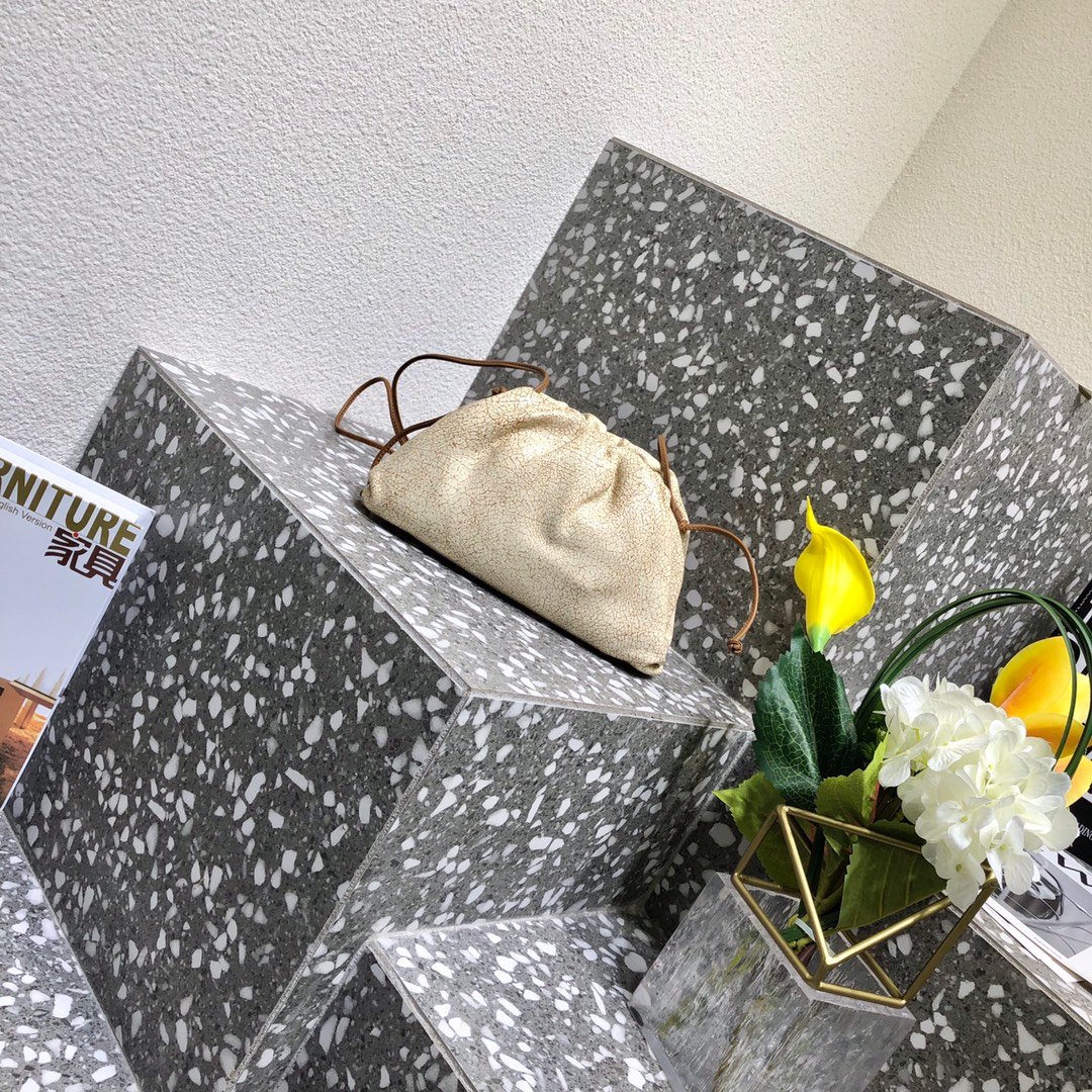 [BOTTEGA] 미니 파우치