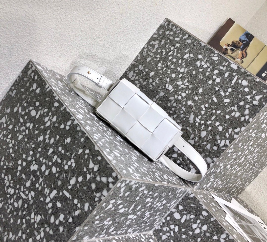 [BOTTEGA] 벨트 카세트 백