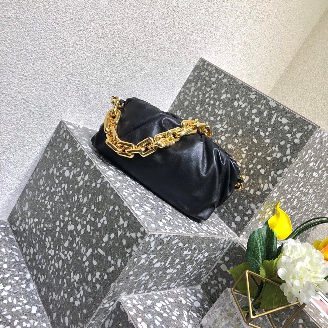 [BOTTEGA] 체인 파우치 - 전색상(상세 설명 확인)