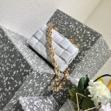 [BOTTEGA] 체인 패딩 카세트 백 - 전색상(상세 설명 확인)