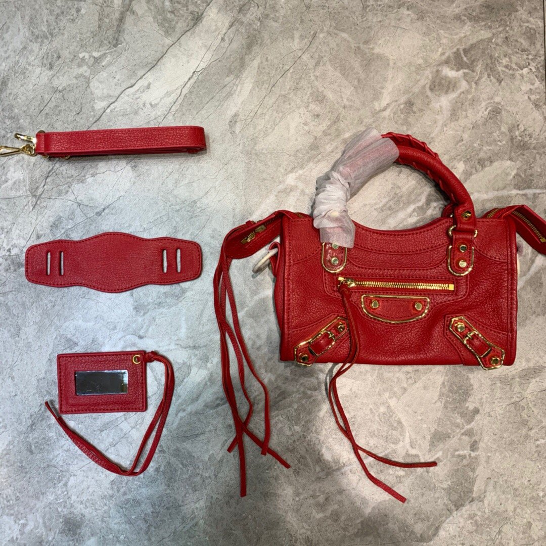 [BALENCIAGA] 메탈릭 미니 시티백