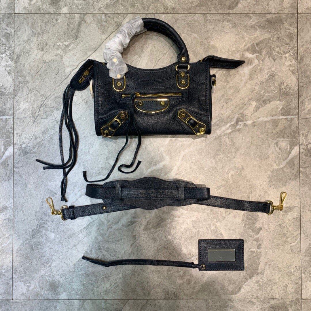 [BALENCIAGA] 메탈릭 미니 시티백