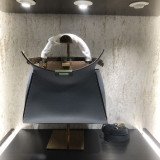 [FENDI] 피카부 아이코닉 에센셜리 셀러리아 백