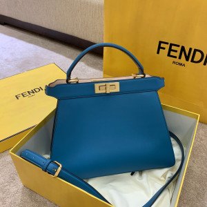 [FENDI] 피카부 I SEE U 미디엄