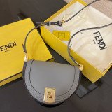 [FENDI] 문라이트