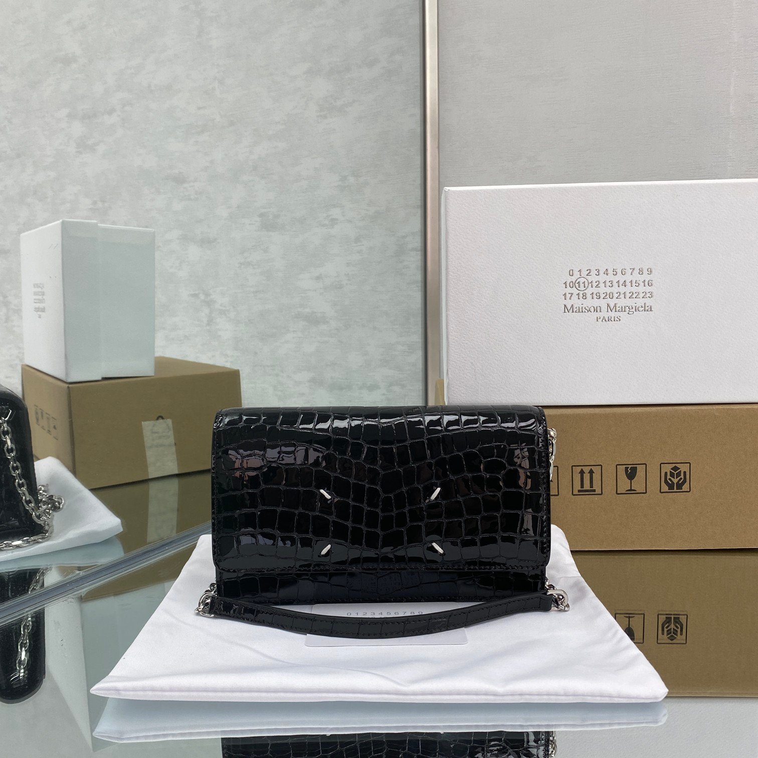 [MAISON MARGIELA] 레더 체인 월릿