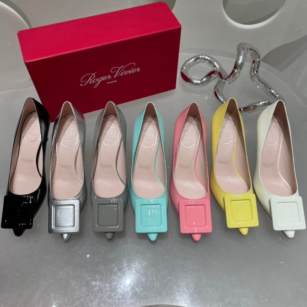 [Roger Vivier] 커버드 버클 펌프스 -7색상