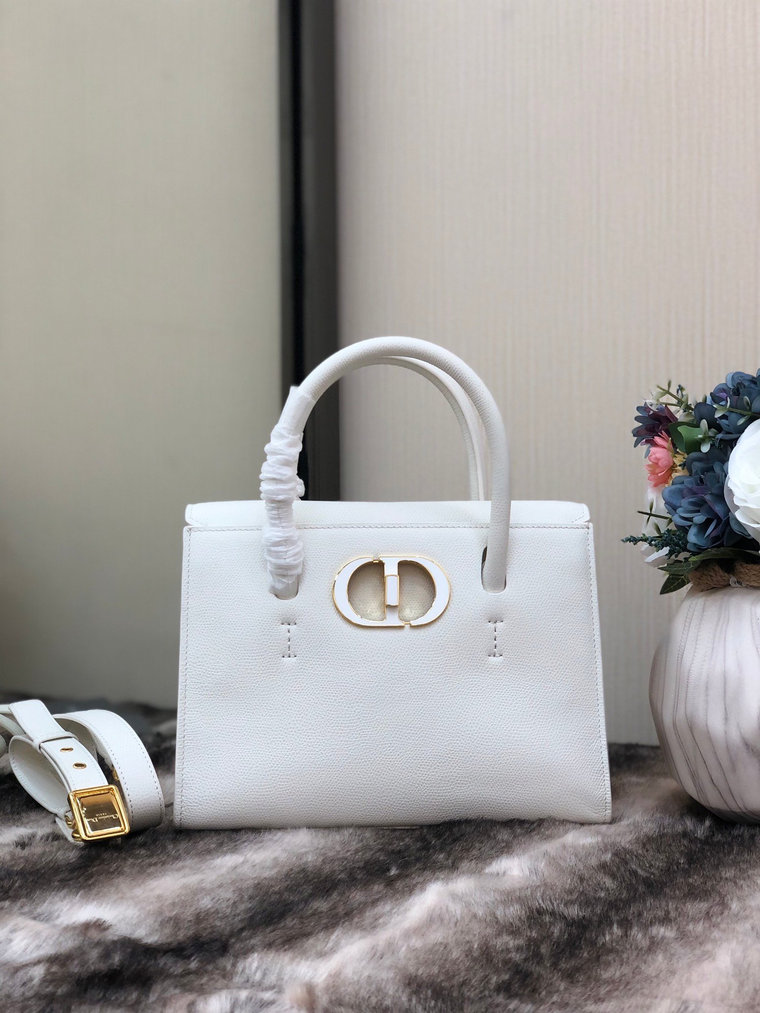 [DIOR/SA급] 생토노레 라지 카바백