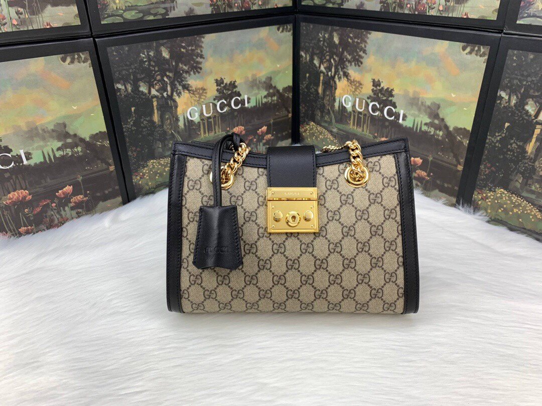 [GUCCI] 구찌 패들락 스몰 GG 숄더백