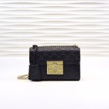 [GUCCI] 구찌 패들락 GG 수프림백