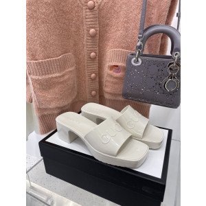 [GUCCI/SA급] 구찌 로고 장식 여성 러버 샌들