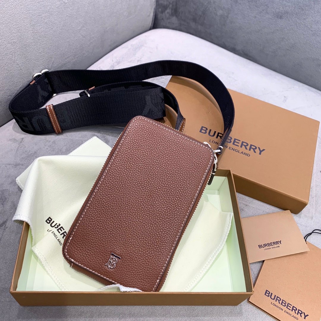 [BURBERRY] 버버리 핸드폰백