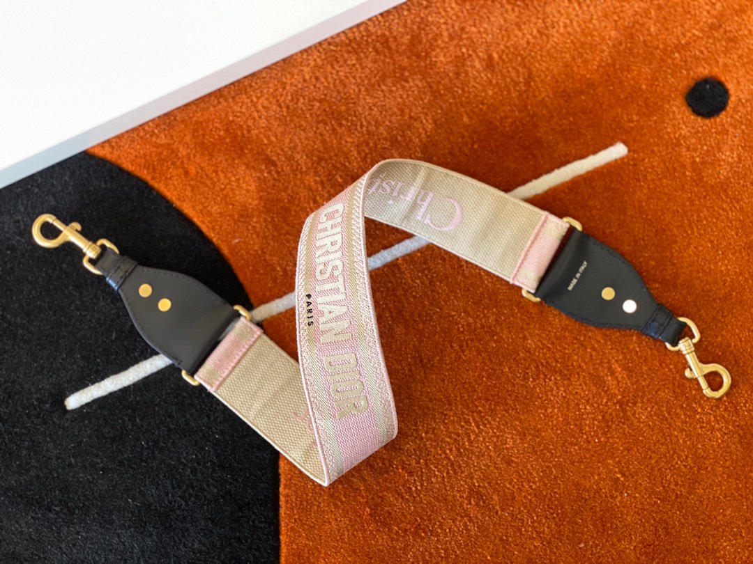 [DIOR] 디올 자수 스트랩