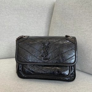 [YSL] 크링클드 퀼티드 가죽 베이비 니키 체인백