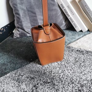 [CELINE] 스트랩 박스백