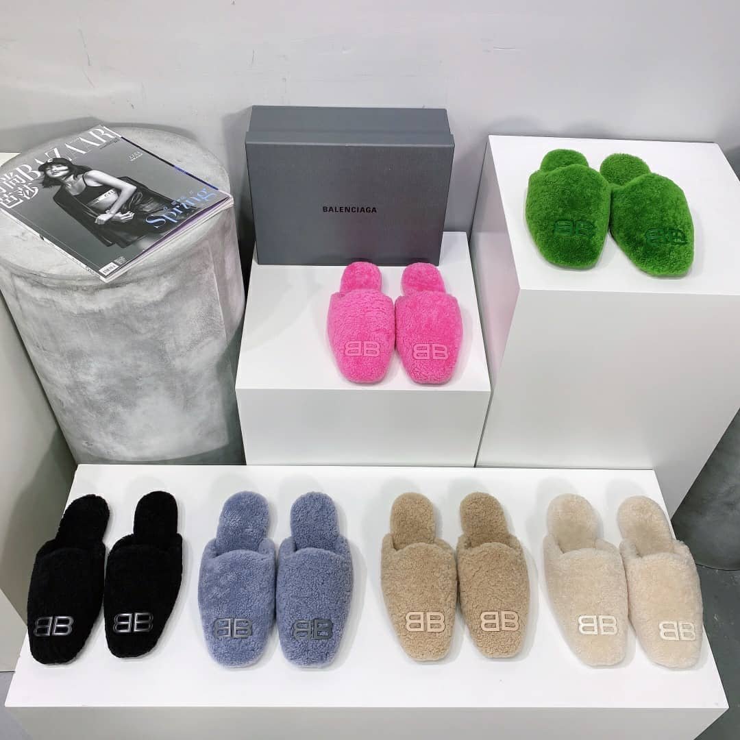 [BALENCIAGA] 시어링 퍼 뮬