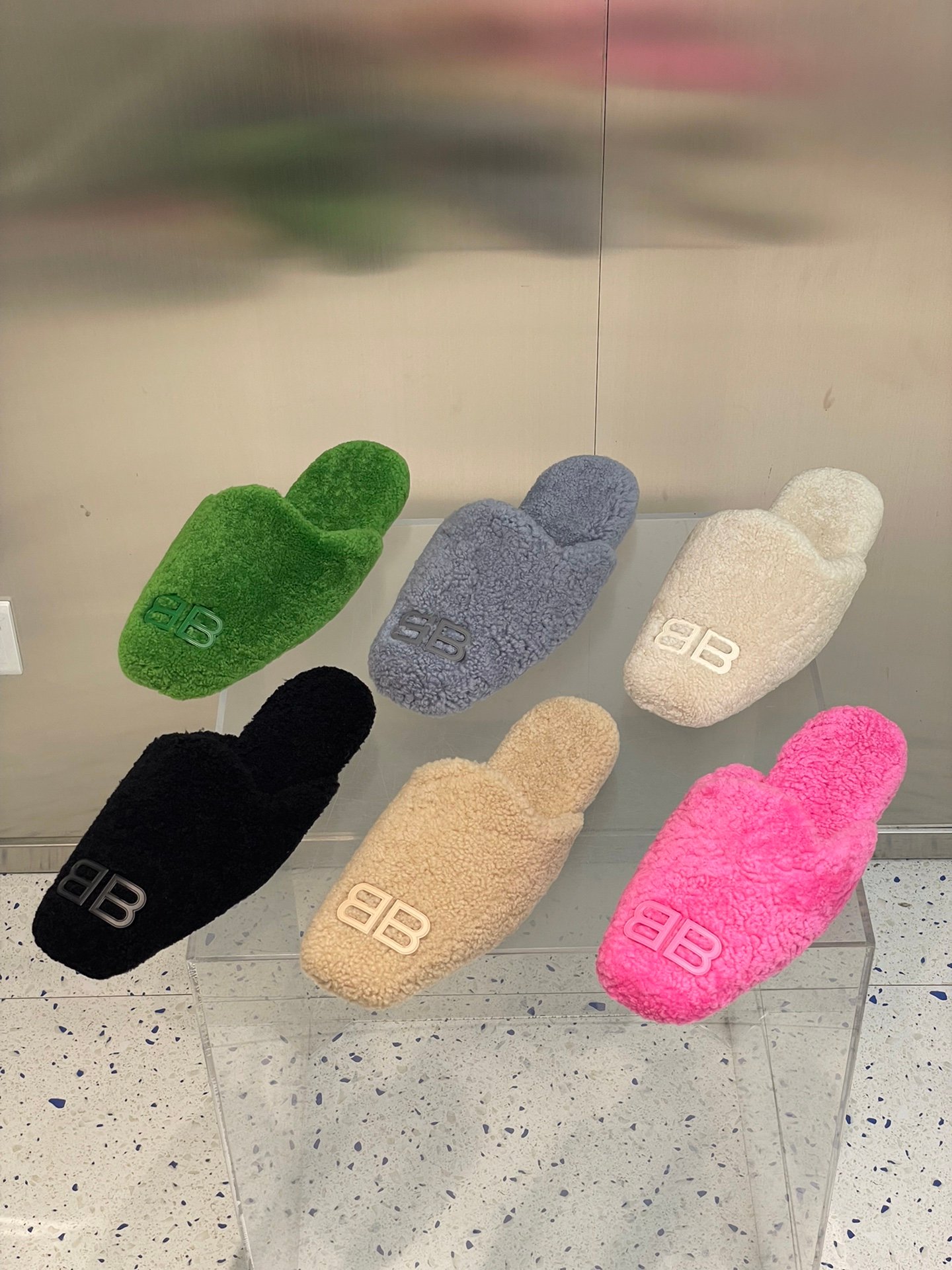 [BALENCIAGA] 시어링 퍼 뮬