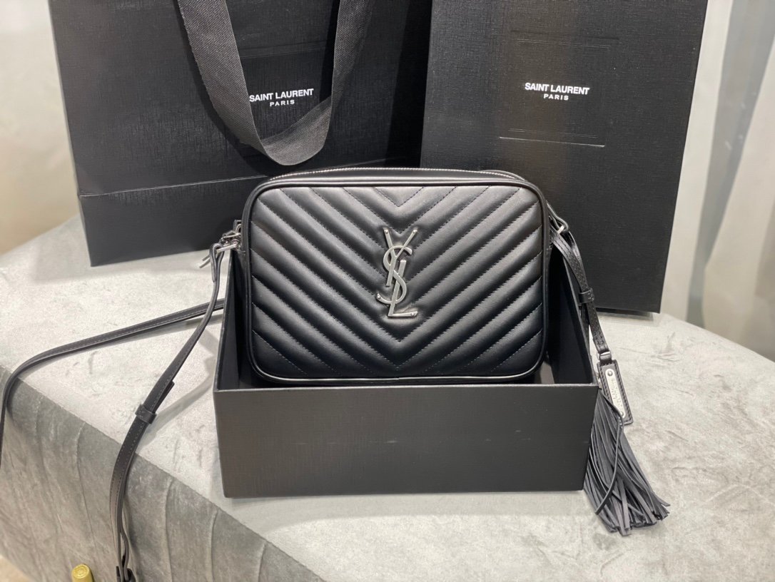 [YSL/SA급] 퀼티드 가죽 루 카메라 백