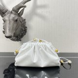 [BOTTEGA] 미니 파우치 페이턴트