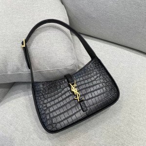 [YSL] 크로커다일 엠보싱 LE5A7 호보백
