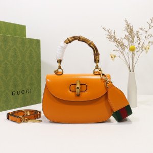 [GUCCI] 뱀부 스몰 탑 핸들백
