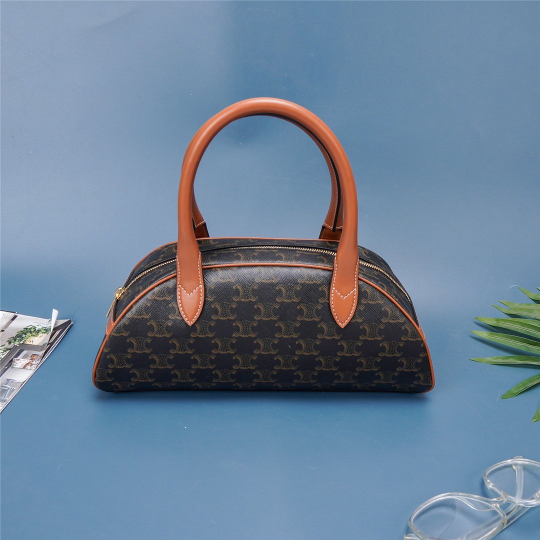 [CELINE] 미듐 트리오페 테켈백