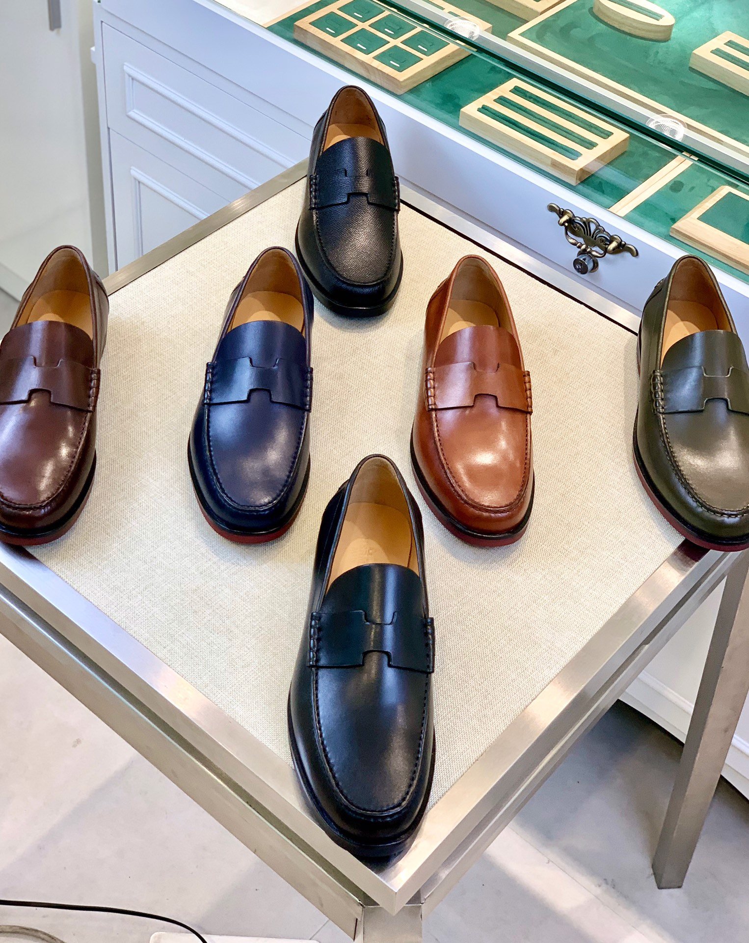 [HERMES/SA원공장] 에르메스 CHUCK 로퍼